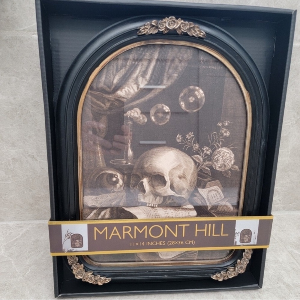 Marmot Hill Halloween Skull Painting